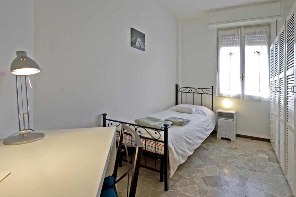 Apartment Chiesarossa Milán Habitación foto