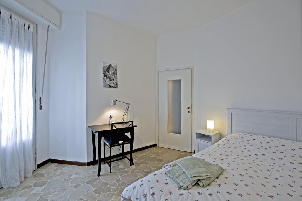 Apartment Chiesarossa Milán Habitación foto